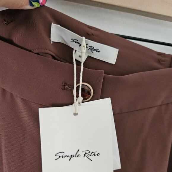 NEW Simple Retro Daiki Chiffon Straight Shorts M Brown Knee Lengths NWT - Picture 7 of 8